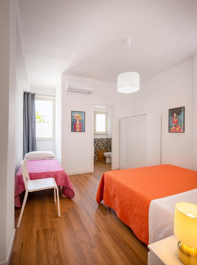 Arricampati Airport Rooms In Villa & Rent Car Carini Exterior foto